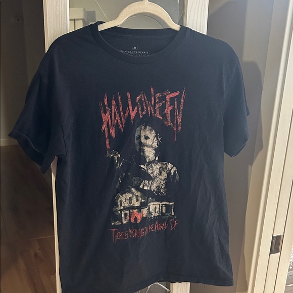 Halloween Graphic Black T-Shirt - Picture 1 of 4